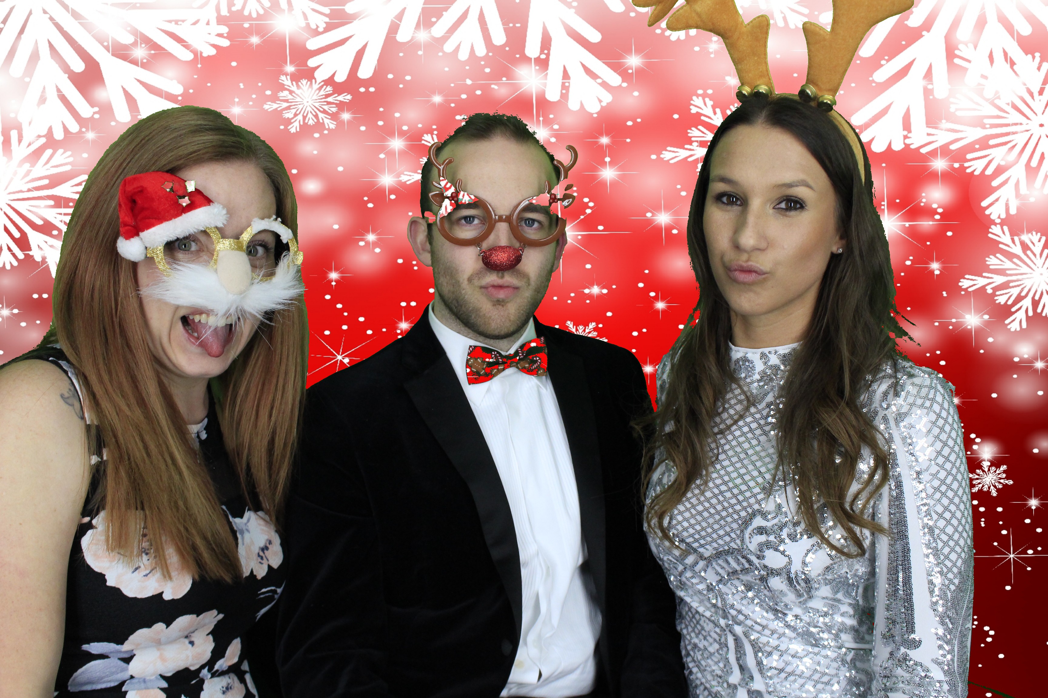 Acosta Europe Christmas Party 2018 | View more photos from the event at gallery.myphotoboothexperience.co.uk/u/MyPhotoBoothExperienceLtd/Acosta-Europe-Christmas-Party-2018